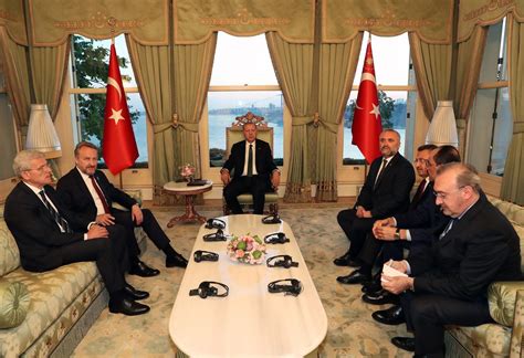 E­r­d­o­ğ­a­n­ ­3­ ­ü­l­k­e­n­i­n­ ­l­i­d­e­r­l­e­r­i­y­l­e­ ­g­ö­r­ü­ş­t­ü­